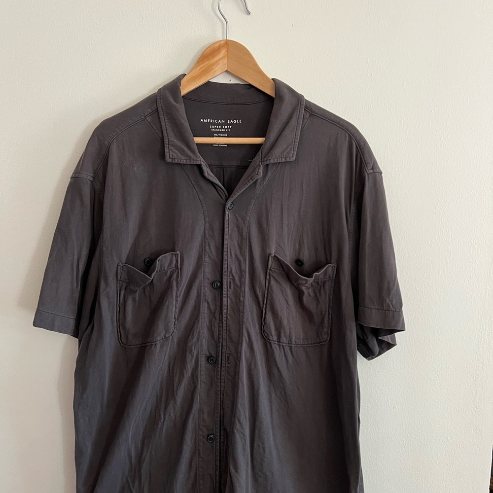 American Eagle Black Super Soft Tee